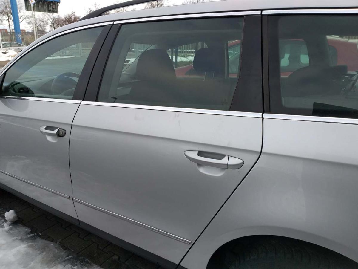 VW Passat 3C original T&uuml;r hinten links LA7W Reflexsilber Rohbau Kombi Variant Bj.2006